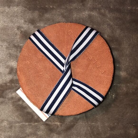 Half United Home Cognac Leather Coaster Set of 4 - Picture 2 of 5